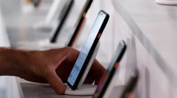 تحذير شعبة المحمول.. إلغاء إعفاء الهاتف الشخصي يهدد برفع الأسعار في الأسواق مطلع 2026